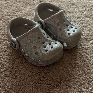 Kids Silver Glitter Crocs